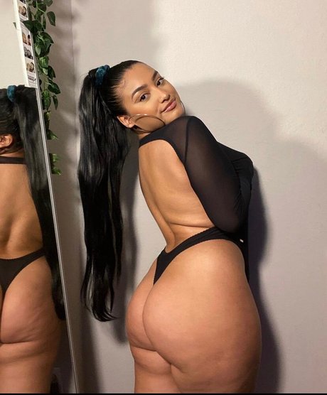 Curlygardens Leaked OnlyFans Fotos