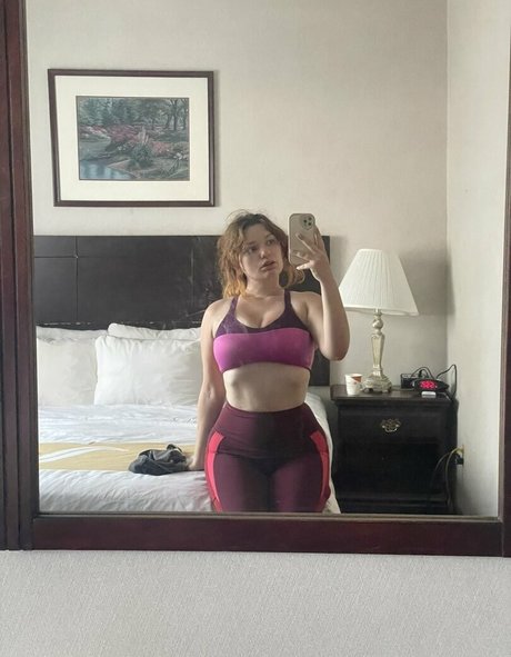 Annabel Redd Nacktpornos auf OnlyFans