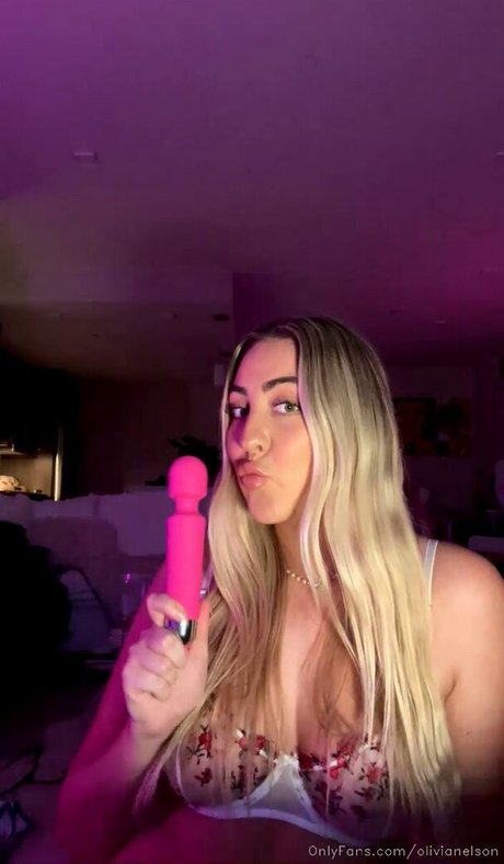 Olivia Nelson Nacktbilder OnlyFans geleakt