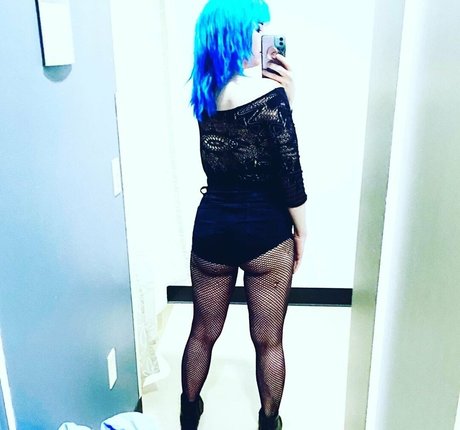 TheBlueHexxx OnlyFans Leaj