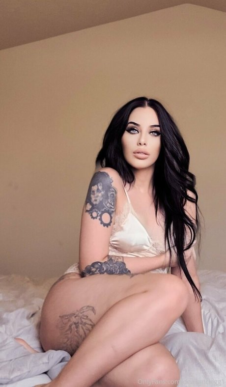 Deavan Clegg NSFW OnlyFans