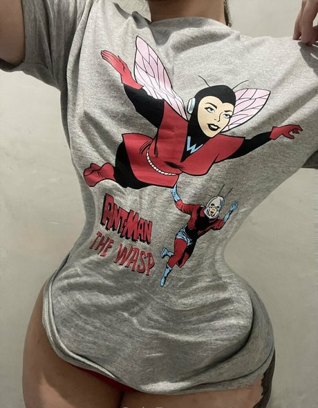 Maya Nerd Kostenloses OnlyFans