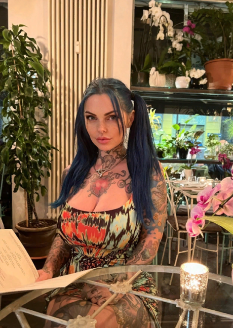 Riae Titten OnlyFans