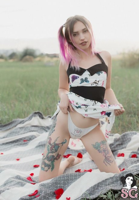 Amelieweed OnlyFans gratis