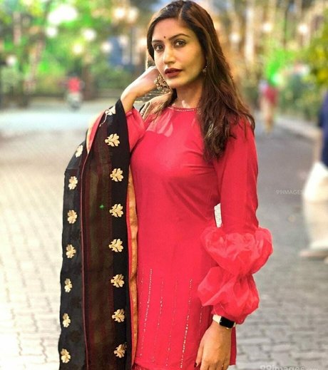 Surbhi Chandna OnlyFans Star