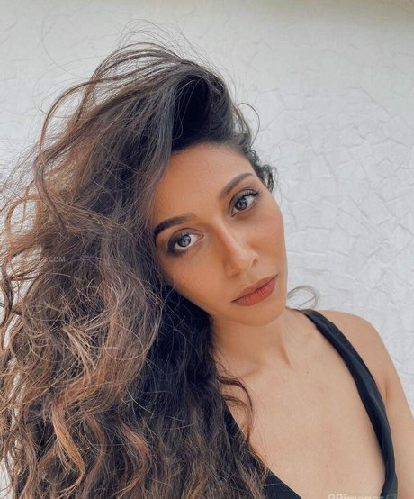 Aahana Kumra Neue OnlyFans Leaks