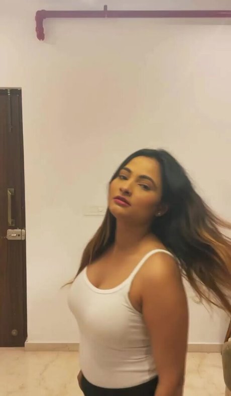 Desi NRI OnlyFans-Leak