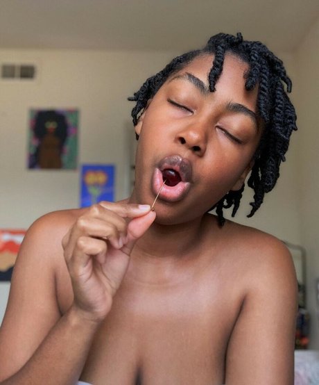 sapiosuccubust Nacktbilder von OnlyFans geleakt