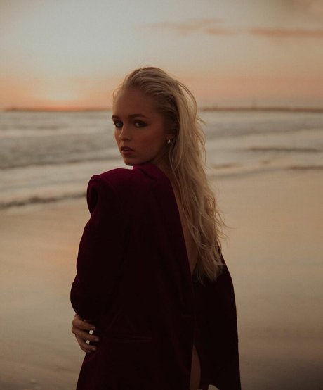 Julia Tychoniewicz OnlyFans kostenlos geleakt