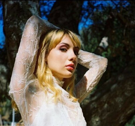 Hannah Marks Nackt auf OnlyFans Leaks