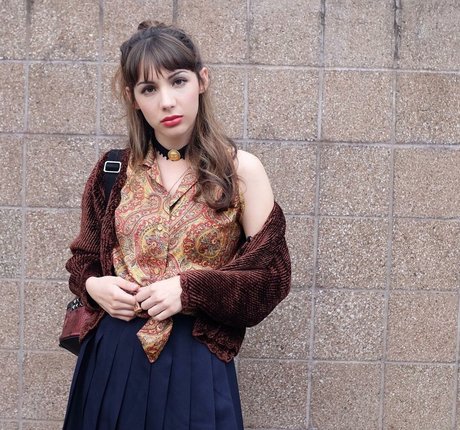 Hannah Marks 