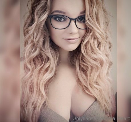 kiraheartx Nacktbilder OnlyFans Geleakt