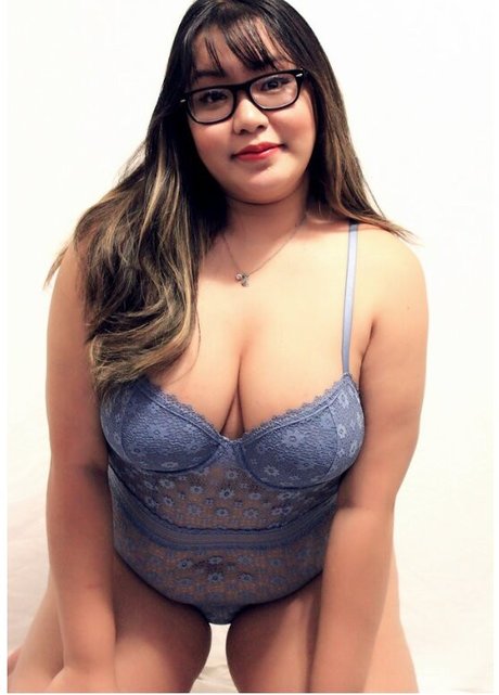 Aznproblems Nacktbilder geleakt OnlyFans