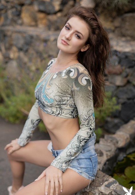 Elina Love Nackt OnlyFans