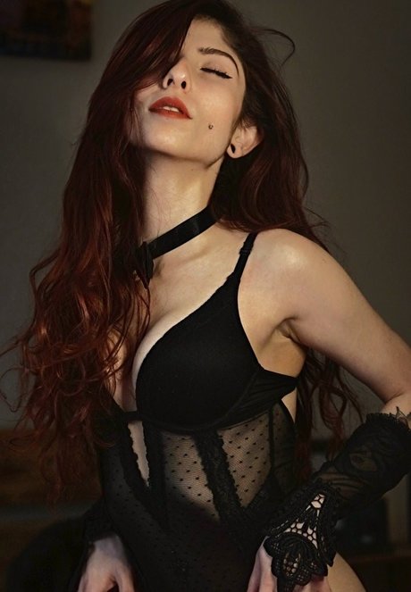 ciiraiya zarela OnlyFans Leak