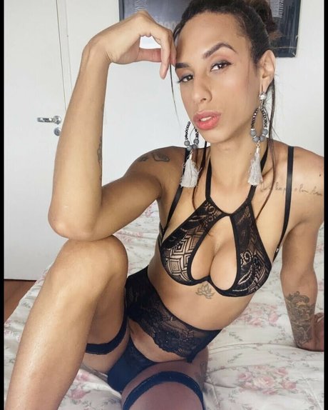 Brunna Garcia OnlyFans Striptease