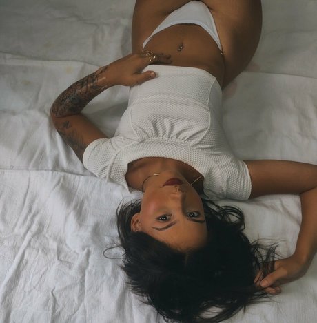 Duda Acocella OnlyFans Archiv