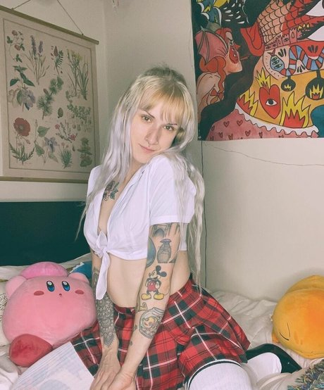 Blu3Dr3am69 OnlyFans Nacktbilder geleakt