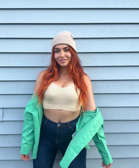 Alicia Atout OnlyFans-Inhalte