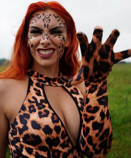 Alicia Atout OnlyFans-Komplettinhalte