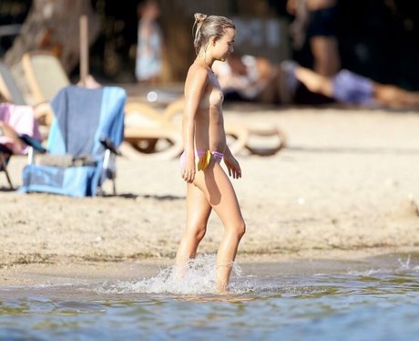 Amelia Windsor NurlyFans-Pornos