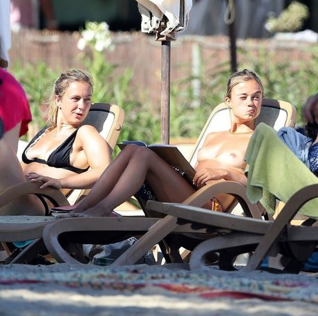 Amelia Windsor OnlyFans-Seite