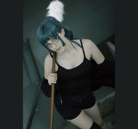 Adiyan OnlyFans Pornografie