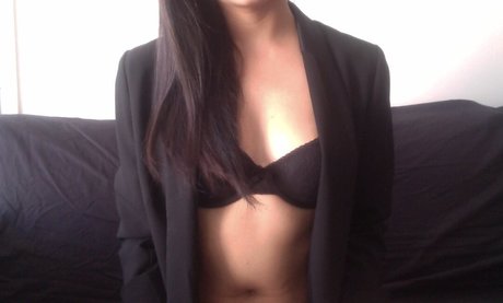 braut onlyfans schön nackt Content