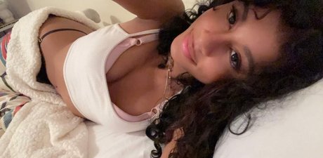 trulyissa OnlyFans Fotos