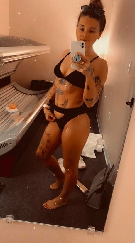 Aliciad14 OnlyFans-Creator