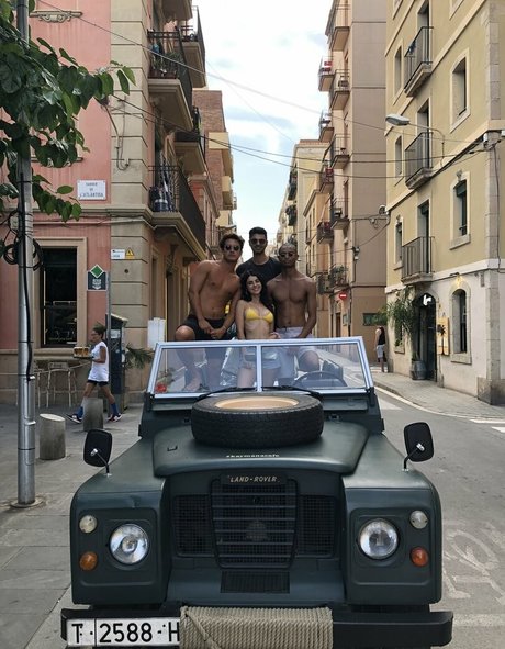 Sara Llamas NSFW OnlyFans