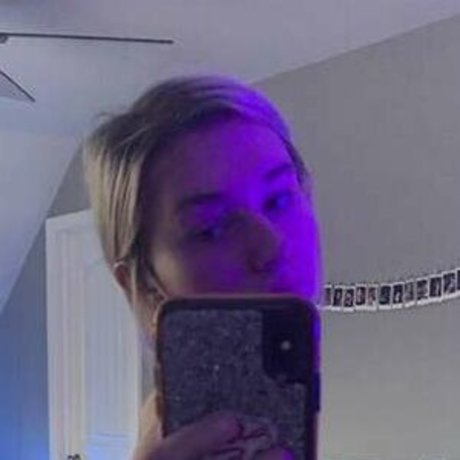 Elehadley OnlyFans Pornografie