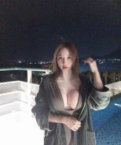 ueleelee Titten OnlyFans