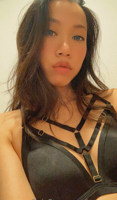 lanavee OnlyFans Bilder