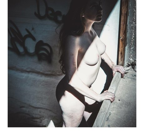 Danielle Holzman Nacktbilder von OnlyFans geleakt