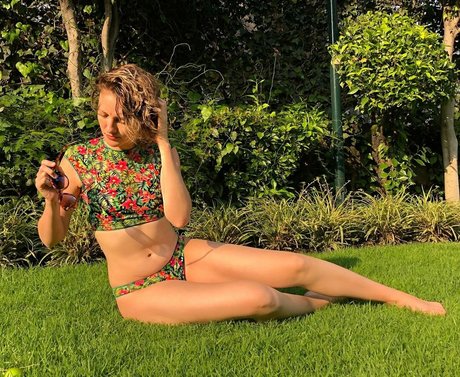 Maria Andrea Araujo OnlyFans Brüste Bild