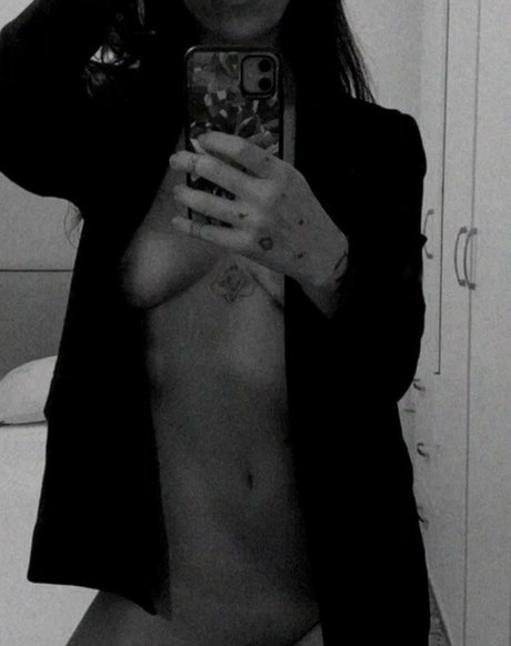 Tzouma Nackt auf OnlyFans Leaks