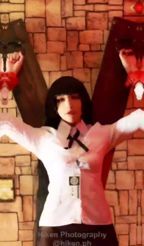 Catherine Farron OnlyFans Leak