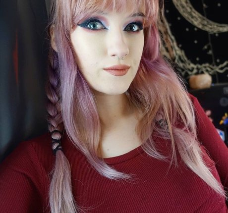 Ashi Nacktbilder von OnlyFans geleakt