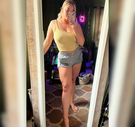 Eevyasmr OnlyFans Bilder nackt