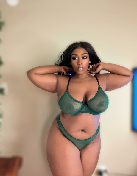 Kennedy Davis Nacktbilder OnlyFans geleakt