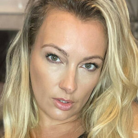 Juicy Lucie Nacktbilder OnlyFans