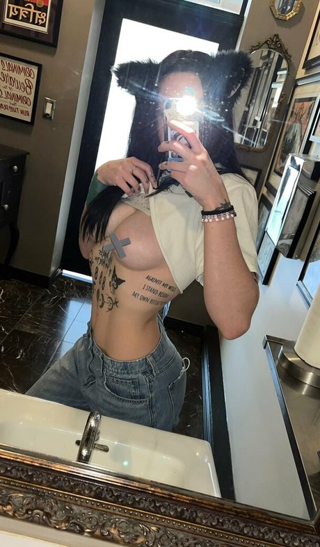 Bunni alexia Heiße OnlyFans Inhalte