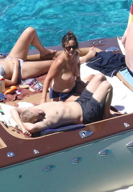 Jade Jagger Leaks von Nacktbildern auf OnlyFans