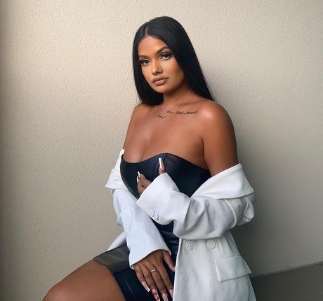 Ari Kumar Nacktbilder von OnlyFans geleakt