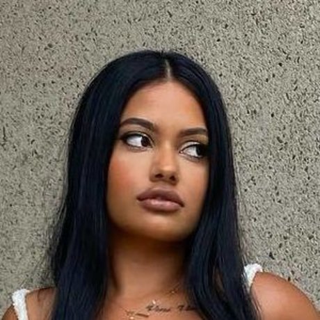 Ari Kumar Nackt auf OnlyFans