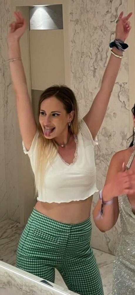 Sophia Zisi OnlyFans-Leaks