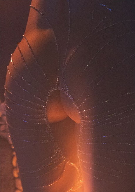 Ishh Oben ohne OnlyFans