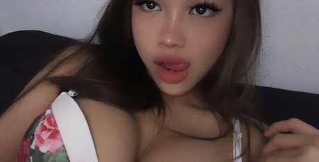 Cris Millen OnlyFans Bilder