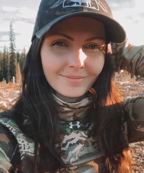 Elaina Grant Nacktbilder von OnlyFans geleakt